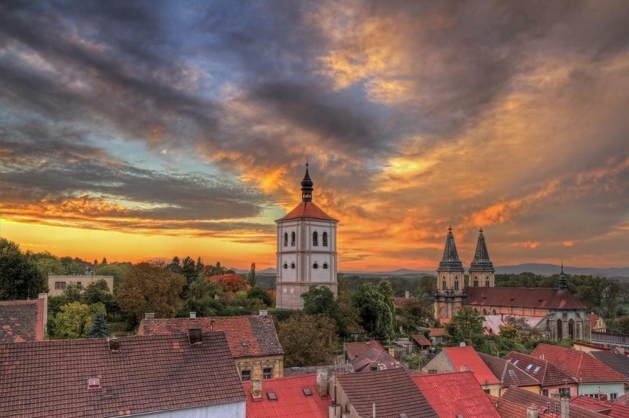 Apartman Pod Rozhlednou Apartment Roudnice nad Labem Bagian luar foto